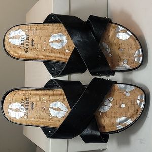 Juicy Couture Cassidy Black platform sandals size 9M